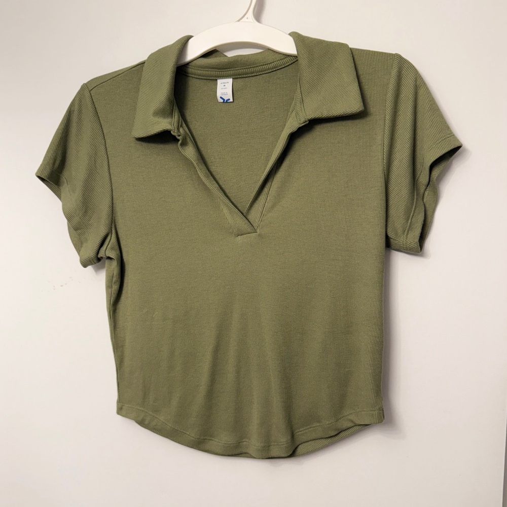 Old Navy Go-Dry Green Collared Crop Top
